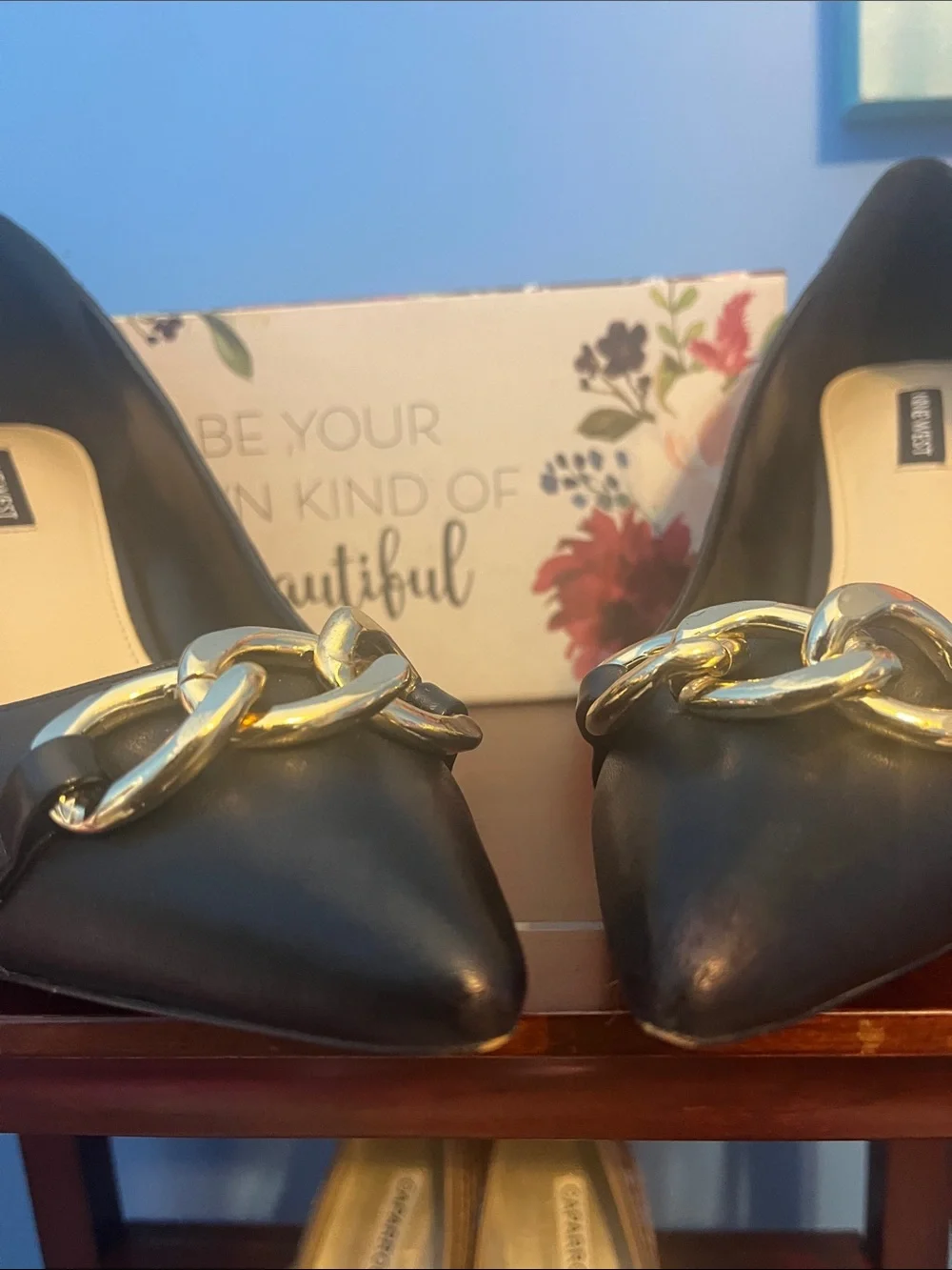 Nine West Black Pointed Toe Pumps with Gold Chain, Size 11